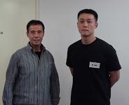 京都にある加圧トレーニングジム ZAP（ザップ）にて加圧トレーニングの発明者・佐藤義昭先生に直接ご指導をいただきました。 
